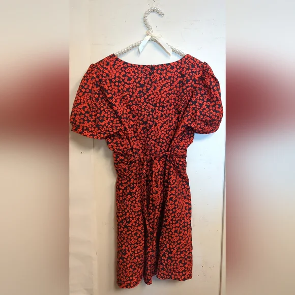 Red patterned dress - Picture 2 of 2